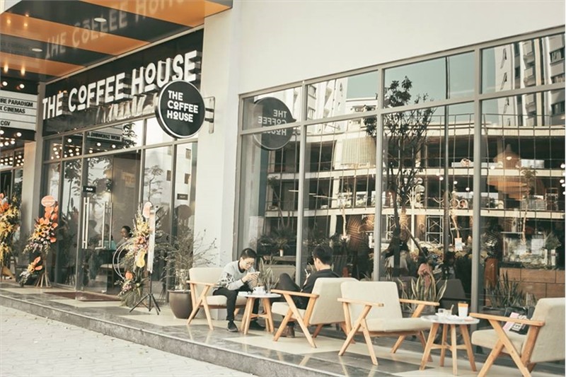 Tuyen Nhan Vien Bep Banh Mi Tai The Coffee House 800 82929