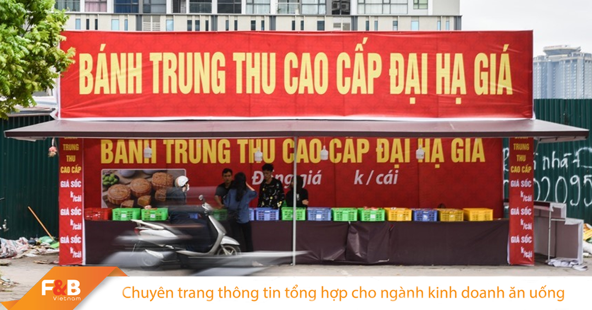 Thị Trường Bánh Trung Thu Mua 1 Tặng 4: “Bình Cũ Rượu Mốc” Nhưng Năm Nào Cũng Dùng
