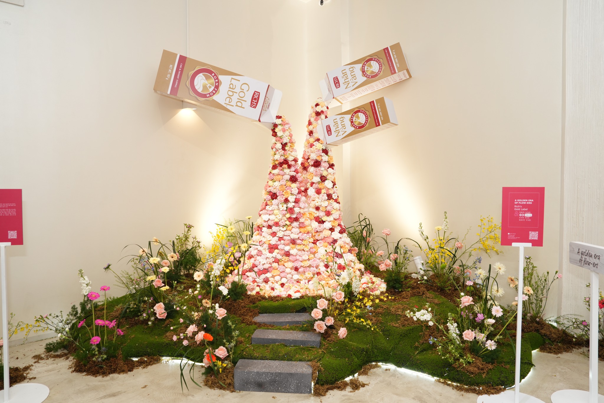 Cảm hứng vô tận, sáng tạo vô hạn với triển lãm bánh kem nghệ thuật: Blooming Flowers