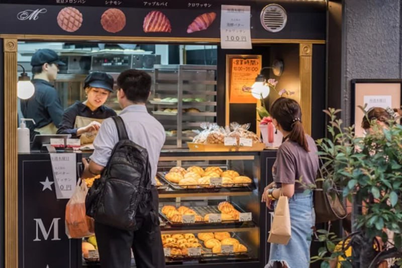 Từ Câu Chuyện Cô Bán Bánh Mì - Đến Bài Học Về Chiến Lược Giữ Chân Khách Hàng (Phần 1) 2 Từ Câu Chuyện Cô Bán Bánh Mì - Đến Bài Học Về Chiến Lược Giữ Chân Khách Hàng (Phần 1) FnB Việt Nam