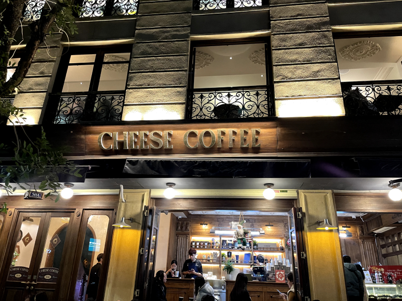 Cheese Coffee: Mang “Mùa Xanh Biếc” vào BST ly mới dịp Noel - Đánh dấu món quà đặc biệt tặng fan kỷ niệm hành trình 8 năm! FnB Việt Nam