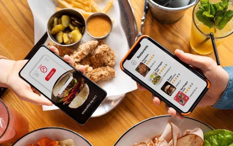 Tương Lai Ngành Ẩm Thực: Kinh Doanh F&B Online Liệu Có Thể Thay Thế Trải Nghiệm Tại Chỗ? 2 kinh-doanh-fnb-online