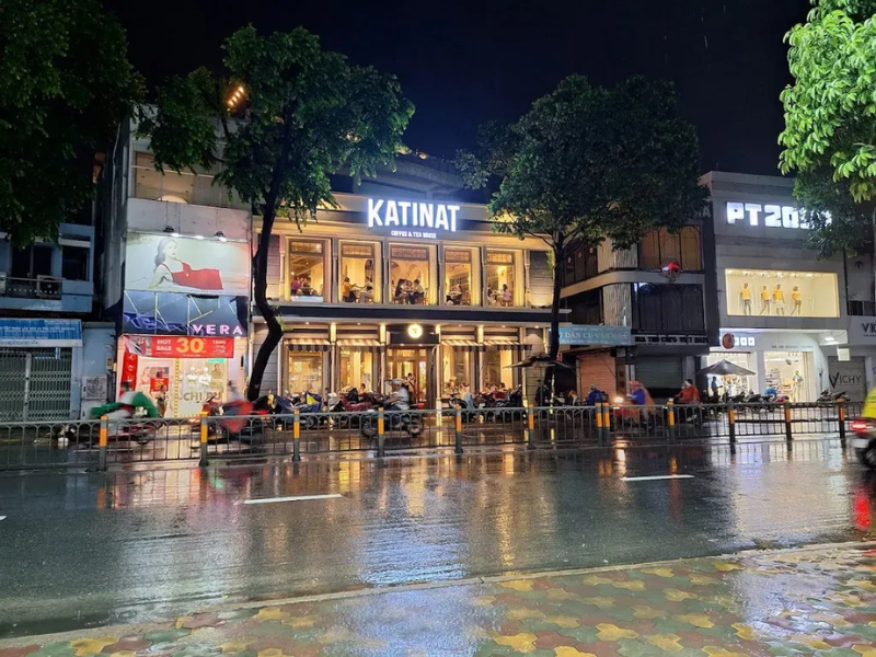 VỊ TRÍ “ĐẮC ĐỊA” KHÔNG PHẢI DO MAY MẮN - 5 CHIẾN LƯỢC CHỌN MẶT BẰNG KINH DOANH F&B GIÚP BẠN CÓ KHỞI ĐẦU VỮNG VÀNG FnB Việt Nam