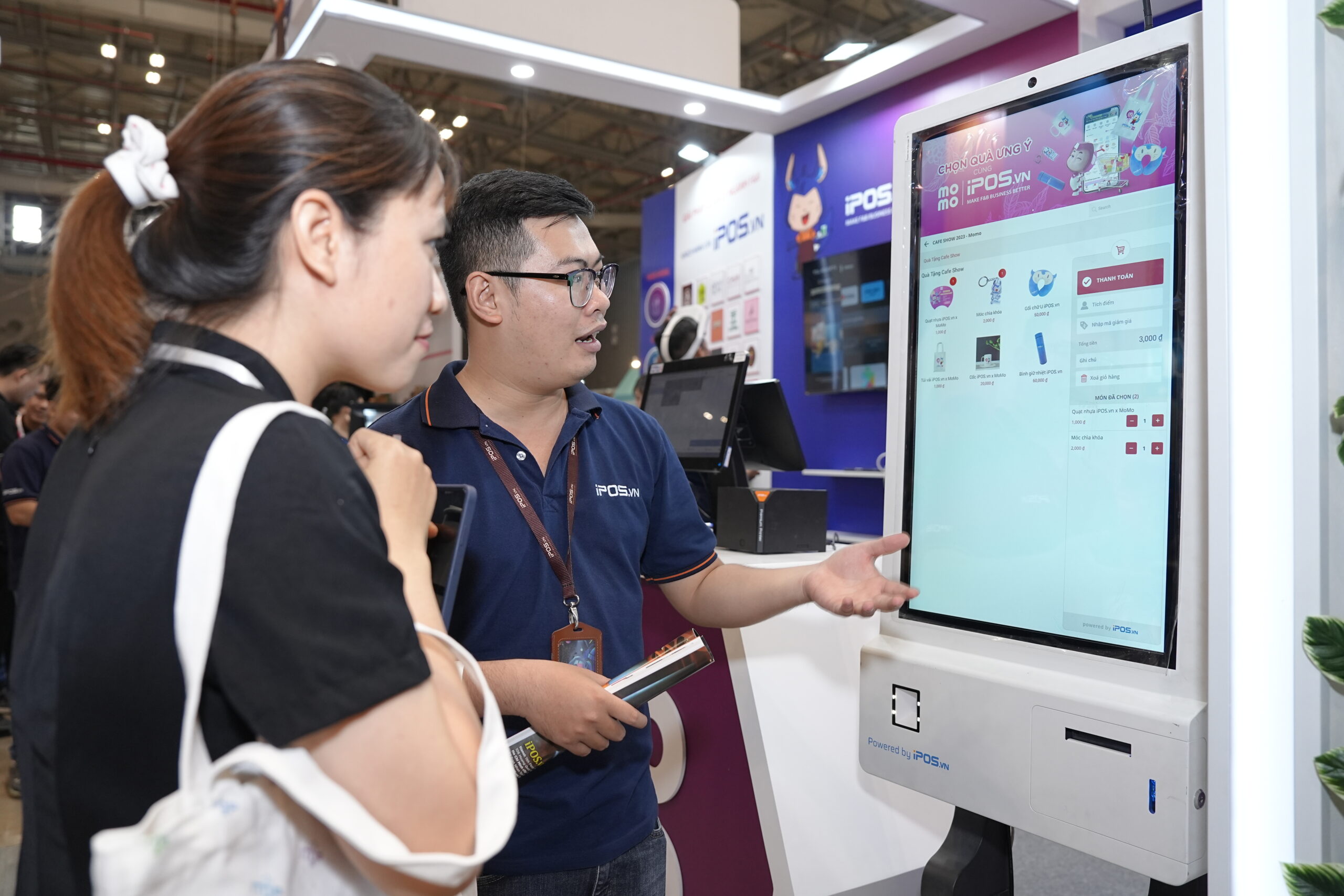 iPOS tặng miễn phí 10.000 hóa đơn điện tử khởi tạo từ máy tính tiền cho mỗi hộ kinh doanh