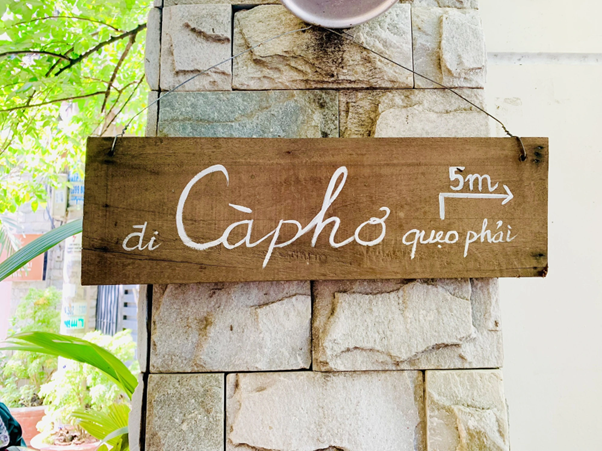 chiến lược marketing F&B cho quán cà phê trong hẻm