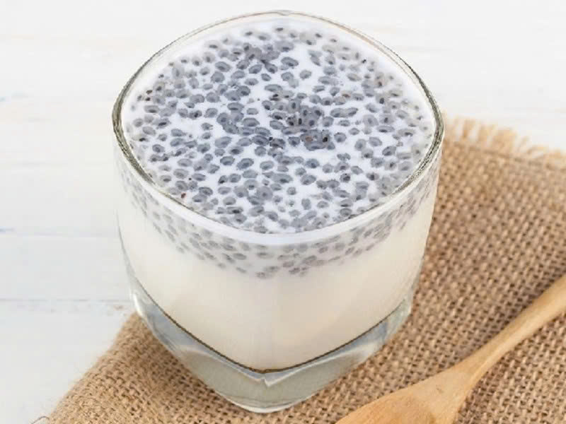 9 Loại Đồ Uống Hot 2025 Chủ Quán Không Thể Bỏ Qua 7 Sữa chua trân châu hạt chia dinh dưỡng dành cho mùa hè