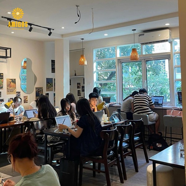 Thiết kế quán cà phê với khu vực riêng biệt cho học tập và làm việc, tối ưu trải nghiệm khách hàng