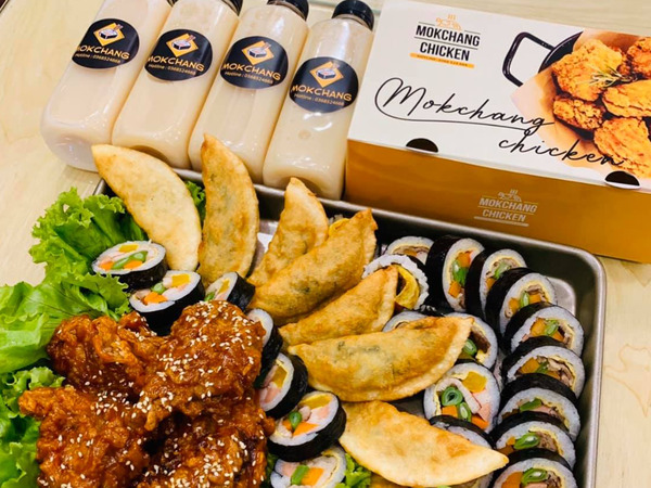 TOP 3 BÀI HỌC ĐẮT GIÁ TỪ NHỮNG THƯƠNG HIỆU F&B ĐÓNG CỬA NHANH DÙ ĐƯỢC ĐẦU TƯ MẠNH 2 Thương hiệu F&B thất bại vì thiếu bản sắc cho thấy bài học đắt giá trong kinh doanh F&B: trend không thể thay thế chiến lược dài hạn.